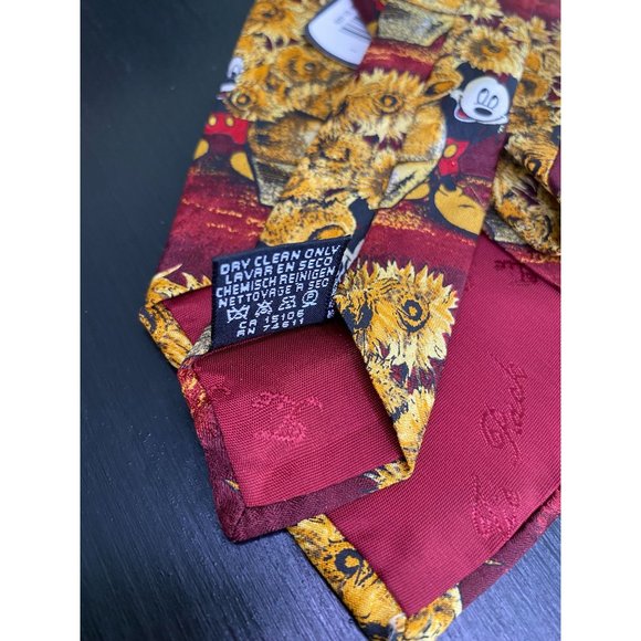 MICKEY MOUSE TIE - Tie Rack London - NWT - Sunflowers - 100% Silk - 59" x 3 1/2" - Picture 6 of 6